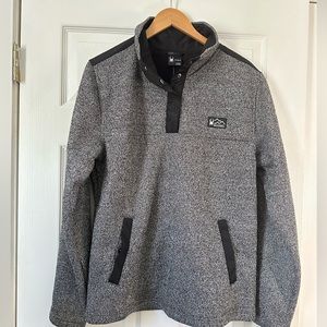 Spyder Men’s 1/4 zip, grey with black trim, pockets , Medium NWT